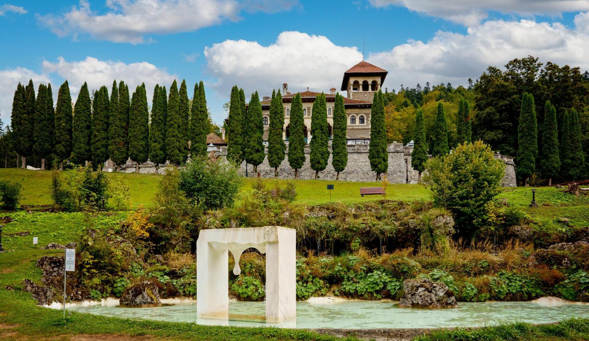 Castelul Cantacuzino Buşteni Exterior foto